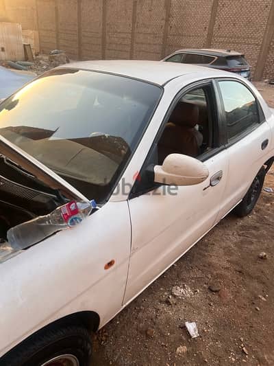 دايو نوبيرا 2002