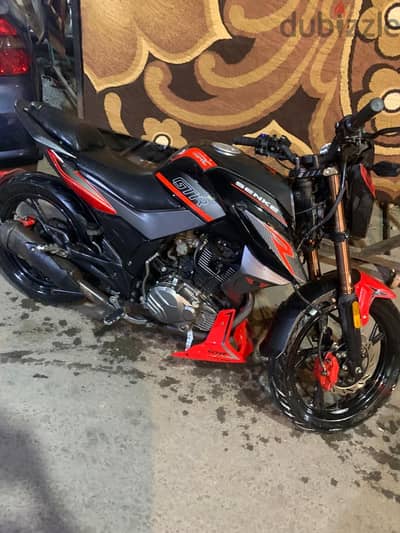 سينكي gtr250