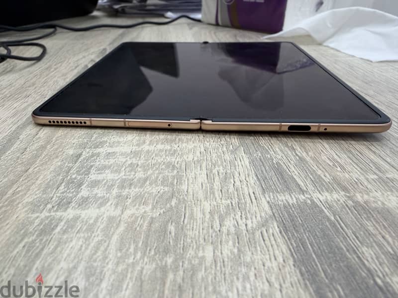 Honor Magic V3 4