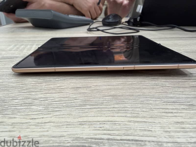 Honor Magic V3 5