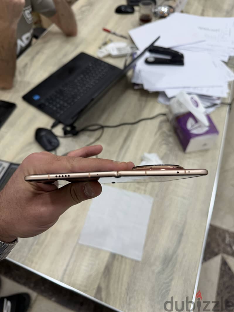Honor Magic V3 7