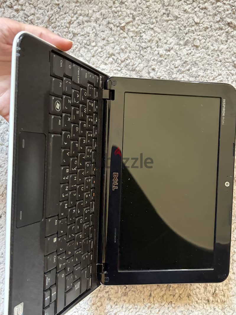 Mini Laptop Dell 1
