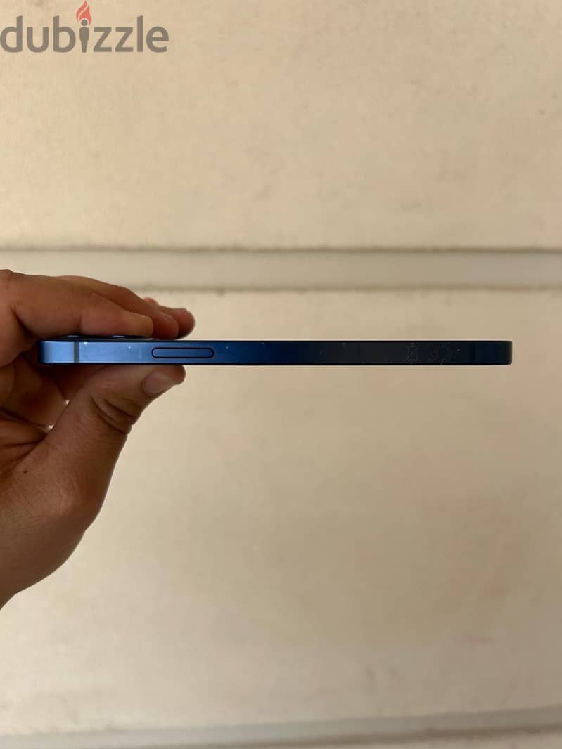 Apple - iPhone 12 2