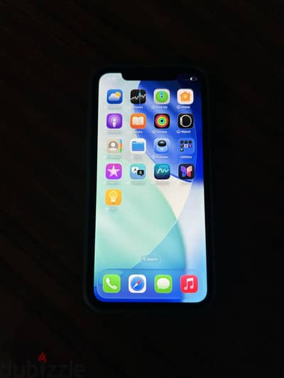 Apple - iPhone 11