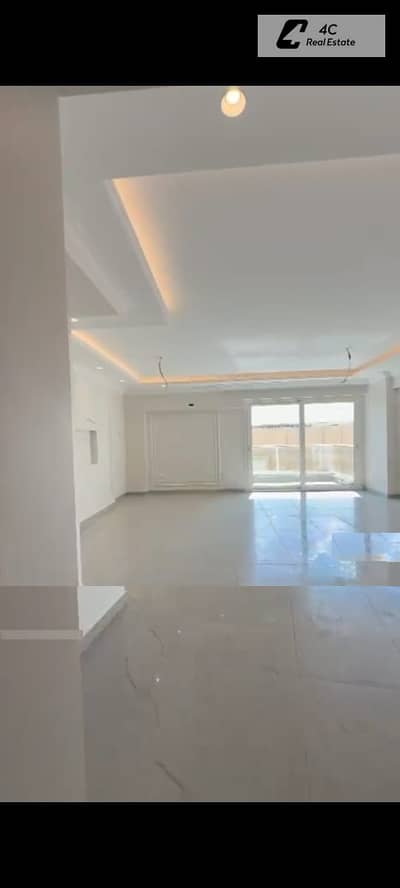 اقل سعر شقه 170م تشطيب الترا سوبر لوكس ماونتن فيو اي سيتي club park بتقسيمه مميزه-open view landscape جاهزه للمعاينه والاستلام