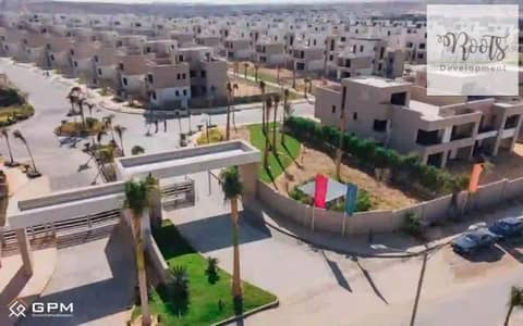 للبيع توين هاوس وموقع مميز في كمبوند ذا كراون - 6 أكتوبر  For Sale Twinhouse in The Crown Compound, October.