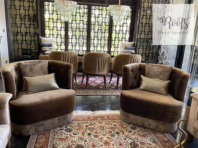 للبيع توين هاوس بحديقة مميز متشطب بالتكييفات والمطبخ فى أليجريا - الشيخ ذايد  For Sale Twinhouse with Garden,in Allegria - Sheikh Zayed