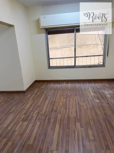 للايجار مكتب ادارى متشطب فى أبراج المهندسين – فى المعادى  For Rent Fully finished office in Al Mohandeseen Towers, Maadi Corniche, Maadi.