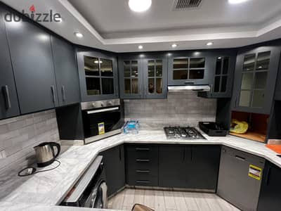 Fully furnished apartment 123m next to the market for rent