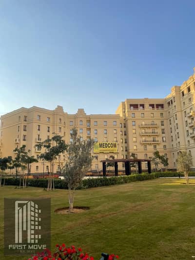 عاين على الطبيعة شقة جاهزة تشطيب سوبر لوكس فى نيو جاردن سيتى العاصمة الادارية بفيو مميز ع البرج الايقونى