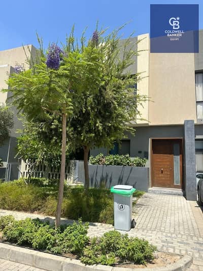 Immediate delivery, resale townhouse with modern finishing in a prime location within the compound at the lowest price in the market.