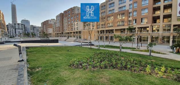 محل استلام فوري للبيع في الممشي الR3 باقل سعر للكاش في اماركت جاهز للتشغيل الفوري وسط اكبر تجمع سكني في العاصمة