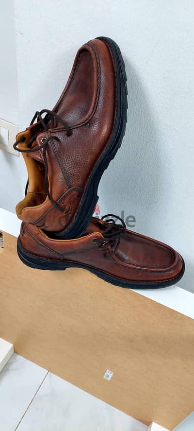 شوز (Timberland) _ اصلى _ بالسريال نمبر _ مقاس ٤٢ _ إستخدام بسيط