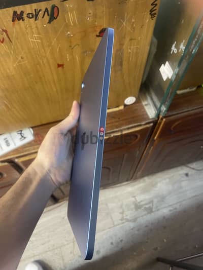 ايباد A16