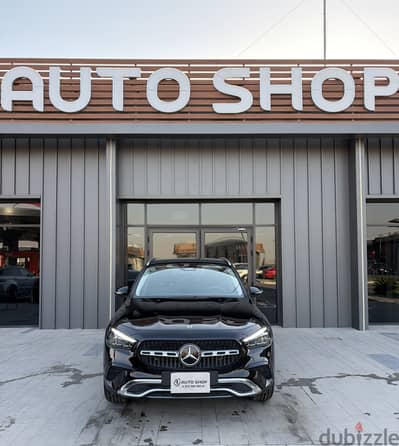 Mercedes-Benz GLA 200 - 2024 -10,000 km