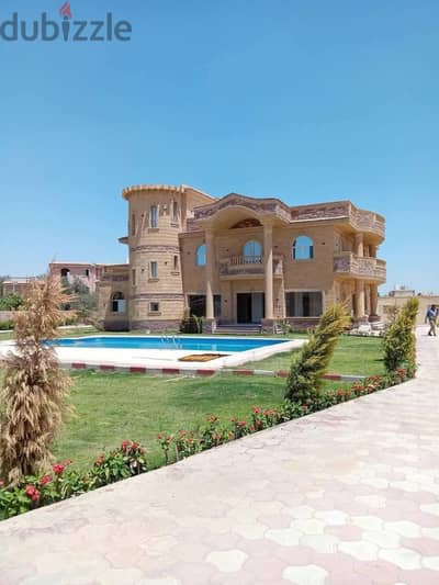 فيلا  في افضل موقع سكني داخل كمباوند الريف الأوروبي