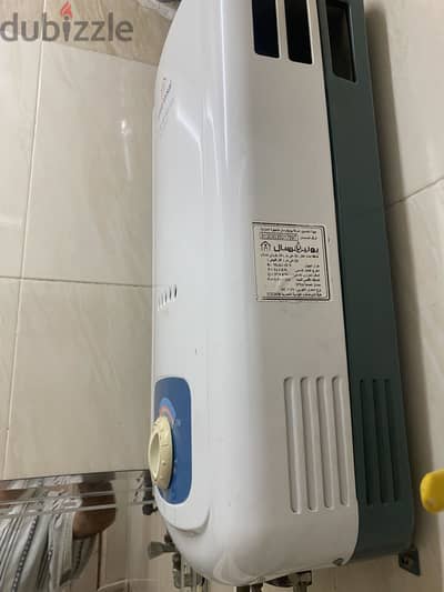 سخان غاز يونيفرسال ٦ لتر