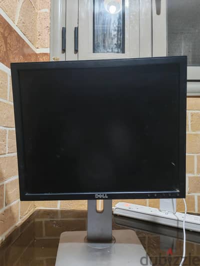 شاشه Dell بحاله ممتازه