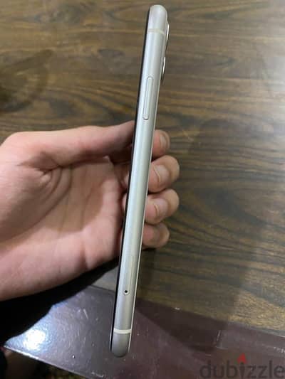 iPhone 11 بسعر حلو