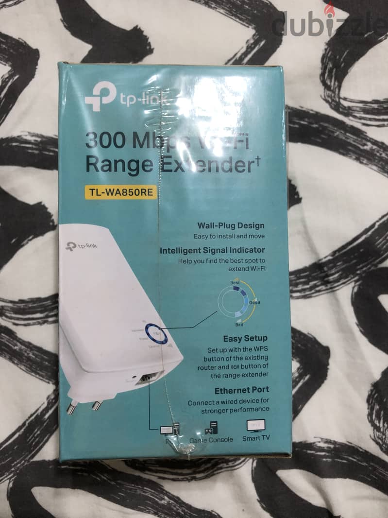 TP-Link TL-WA850RE 300Mbps Wi-Fi Range Extender 1