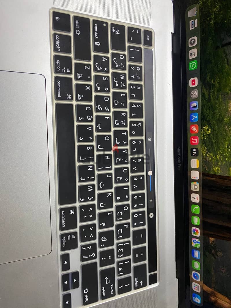 MacBook Pro  2019 3