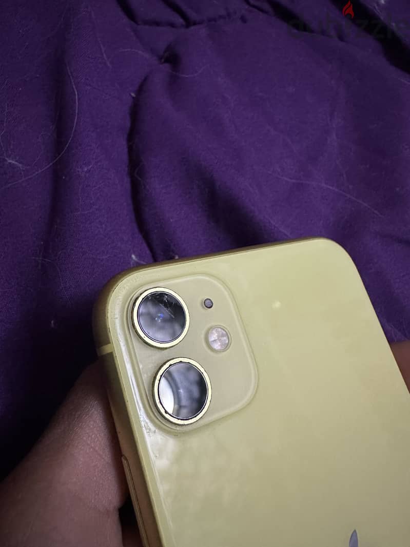 Apple - iPhone 11 3