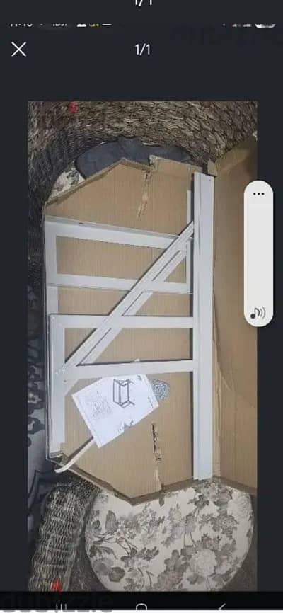 حامل تكيف بالكرتونه