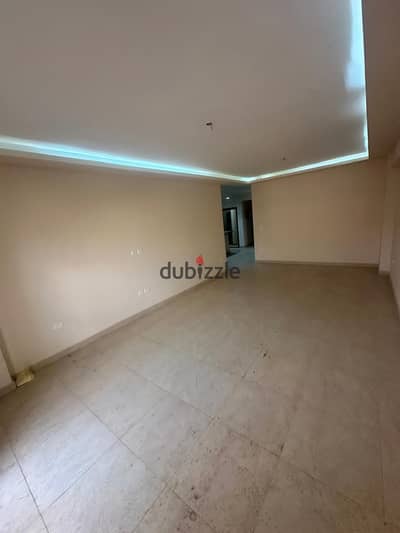 شقة مميزه للايجار في اللوتس الشمالية