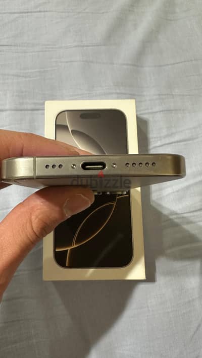 Apple - iPhone 16 Pro