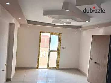 شقة 100 م للايجار السنوي الحديث اسره أو عريس تشطيب سوبر لوكس يوجد جميع المرافق مياه وكهرباء واسانسير 3 غرف نوم ريسبشن قطعتين مطبخ حمام الدور العاشر علوي بالإسكندرية العجمي الكيلو21 شارع مدرسة شيرين الخاصة بموقع متميز جدا