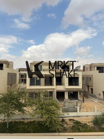 Twin House Ready to move For Sale Palm Hills New Cairo