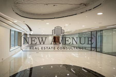 مكتب إداري مشطب بالكامل للإيجار في شارع التسعين الشمالي القاهره الجديده New Cairo North 90 street