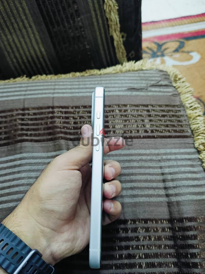 Apple - iPhone 17 Pro Max 4