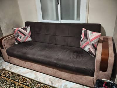 كنبة ٣ في ١