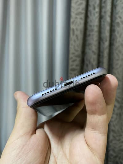 Apple - iPhone 11