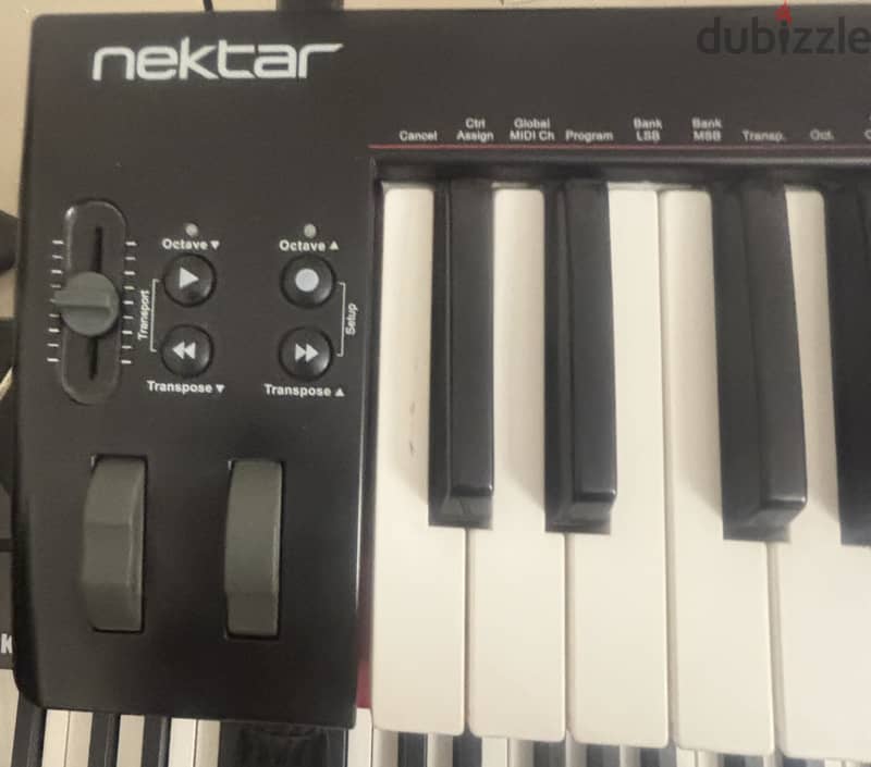 Nektar SE61 midi controller 5