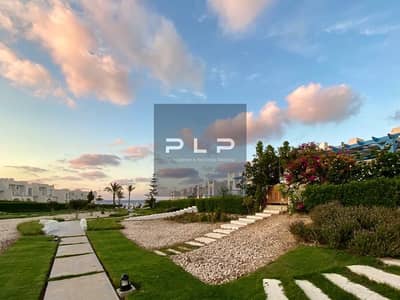Twin house for sale in Mountain View Ras El Hekma - Crete Phase | Ready for immediate occupancy in a prime location with flexible payment plans.