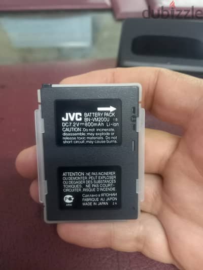 بطارية وكارت ميموري JVC