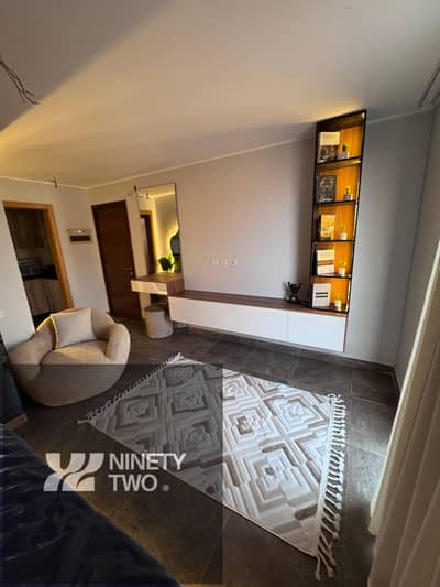 استوديو مفروش للإيجار في سوديك فيليت V Residence مع روف خاص 100م