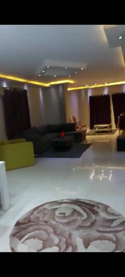 للعائلات فقط ايجار مفروش أو نص فرش أو فاضي بالمطبخ والتكيفات مدد طويله