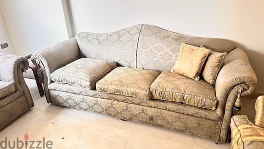 Salon set for sale - must go fast
