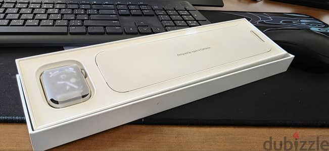 Apple Watch SE - Perfect Condition