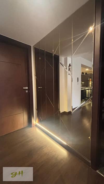 شقة متشطبه بالكامل بمطبخ وتكييف للإيجار في كابيتال جاردنز بالم هيلز Capital Gardens Palm Hills