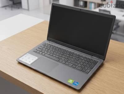لابتوب للبيع استعمال خفيف جدا زي الجديد