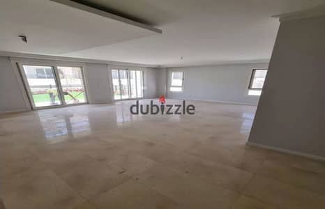 شقة بالجاردن متشطبة جاهزة للسكن  بسعر مميز في بيراميدز هيلز بجوار نيو جيزة