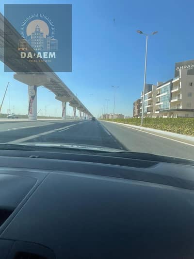 Land for sale, east-facing, second plot from the dividing line, steps from the clubs, Phase 10, District 6, Beit El Watan, Fifth Settlement, New Cairo