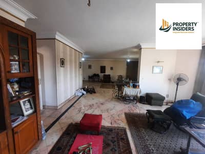 شقة للبيع 300م تفرعات شارع شهاب - المهندسين