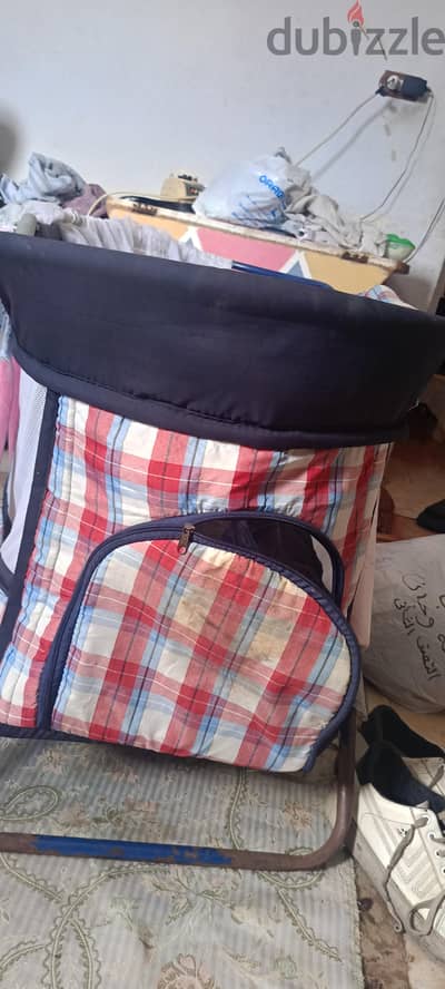 سرير اطفال معدن