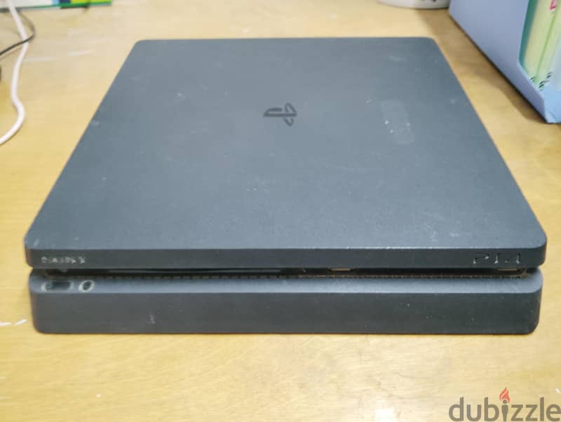 ps4 slim 2