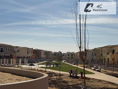 فيلا 425 متر للبيع في سيتي جيت التجمع الخامس فيو جولف علي تابة عالية 4 غرف نوم City gate | استلام فورى